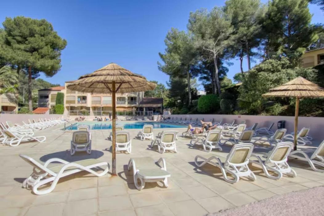 Appartement Piscine Tennis Acces Prive Plage Joia Sanary-sur-Mer Exteriör bild