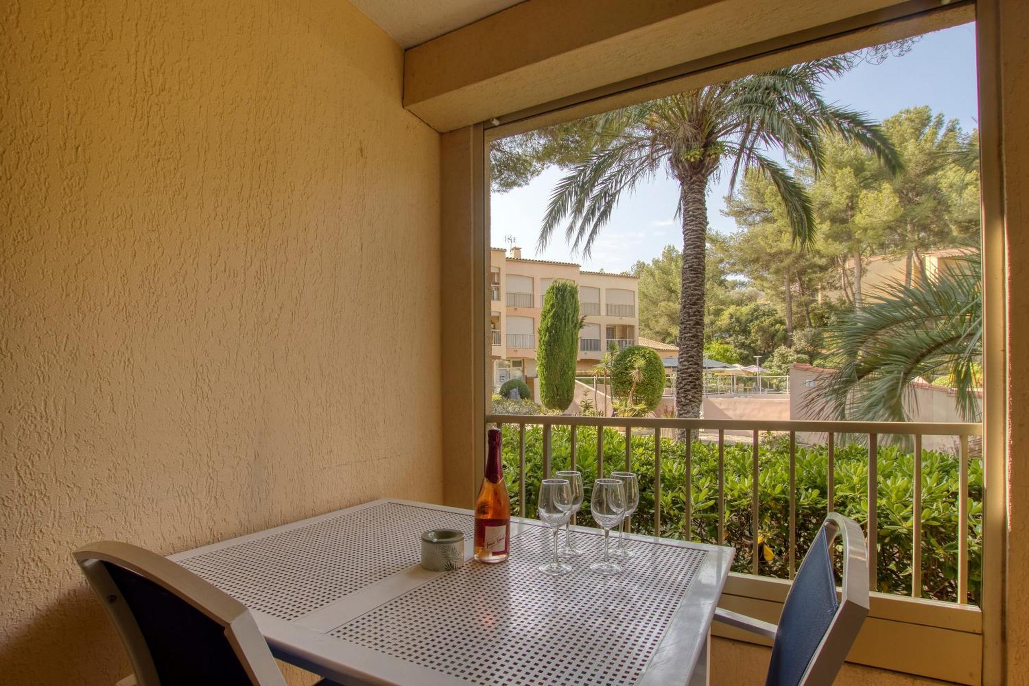 Appartement Piscine Tennis Acces Prive Plage Joia Sanary-sur-Mer Exteriör bild
